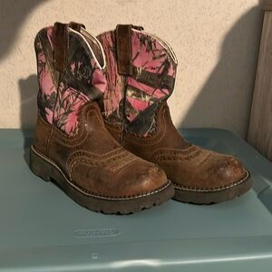Women’s Ariat boots